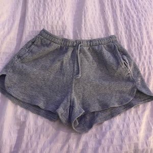 BRANDY MELVILLE PJ SHORTS